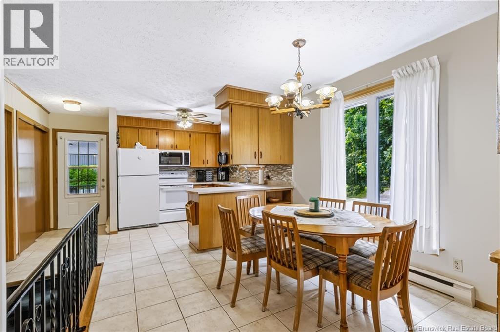 582 Broad Street, Nashwaaksis, New Brunswick  E3A 2L8 - Photo 8 - NB147287