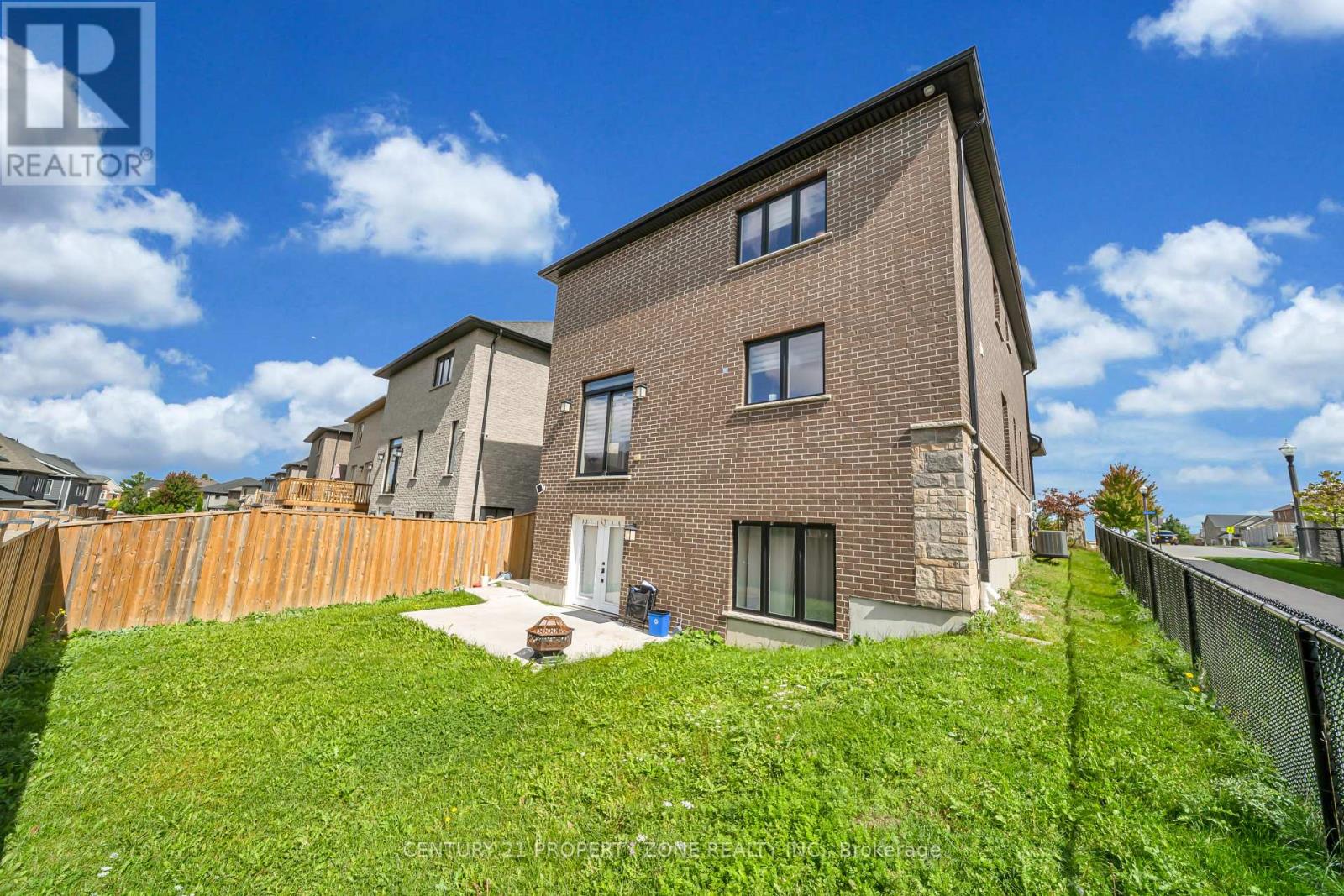 187 Forest Creek Drive, Kitchener, Ontario N2R 0M1 - Photo 41 - X13817104