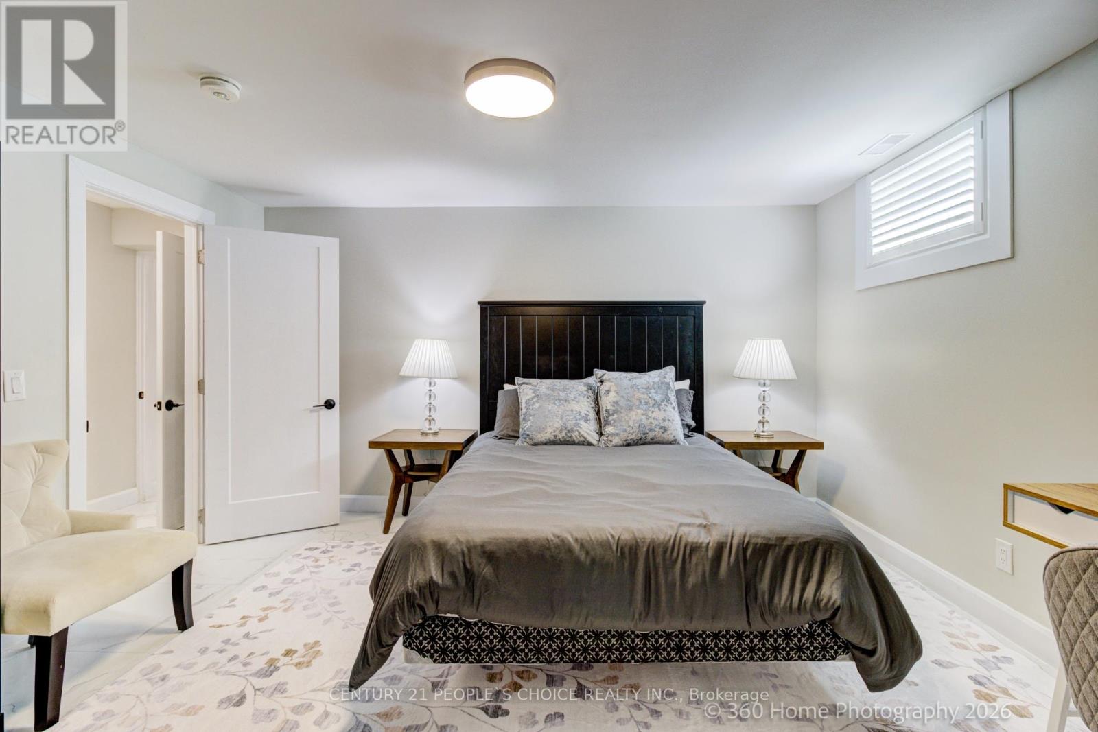 Lower - 37 Bentworth Avenue, Toronto, Ontario  M6A 1P1 - Photo 21 - W13172838