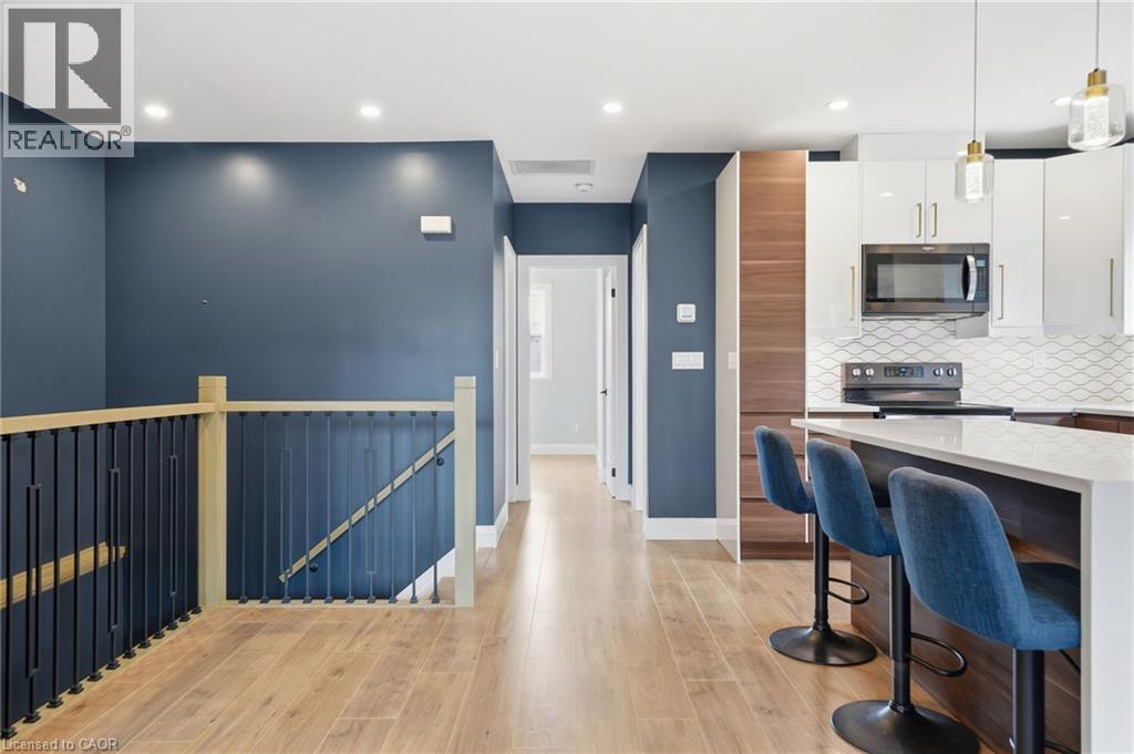 58 Rosslyn Avenue N Unit# 2, Hamilton, Ontario  L8L 7P4 - Photo 5 - 40865137