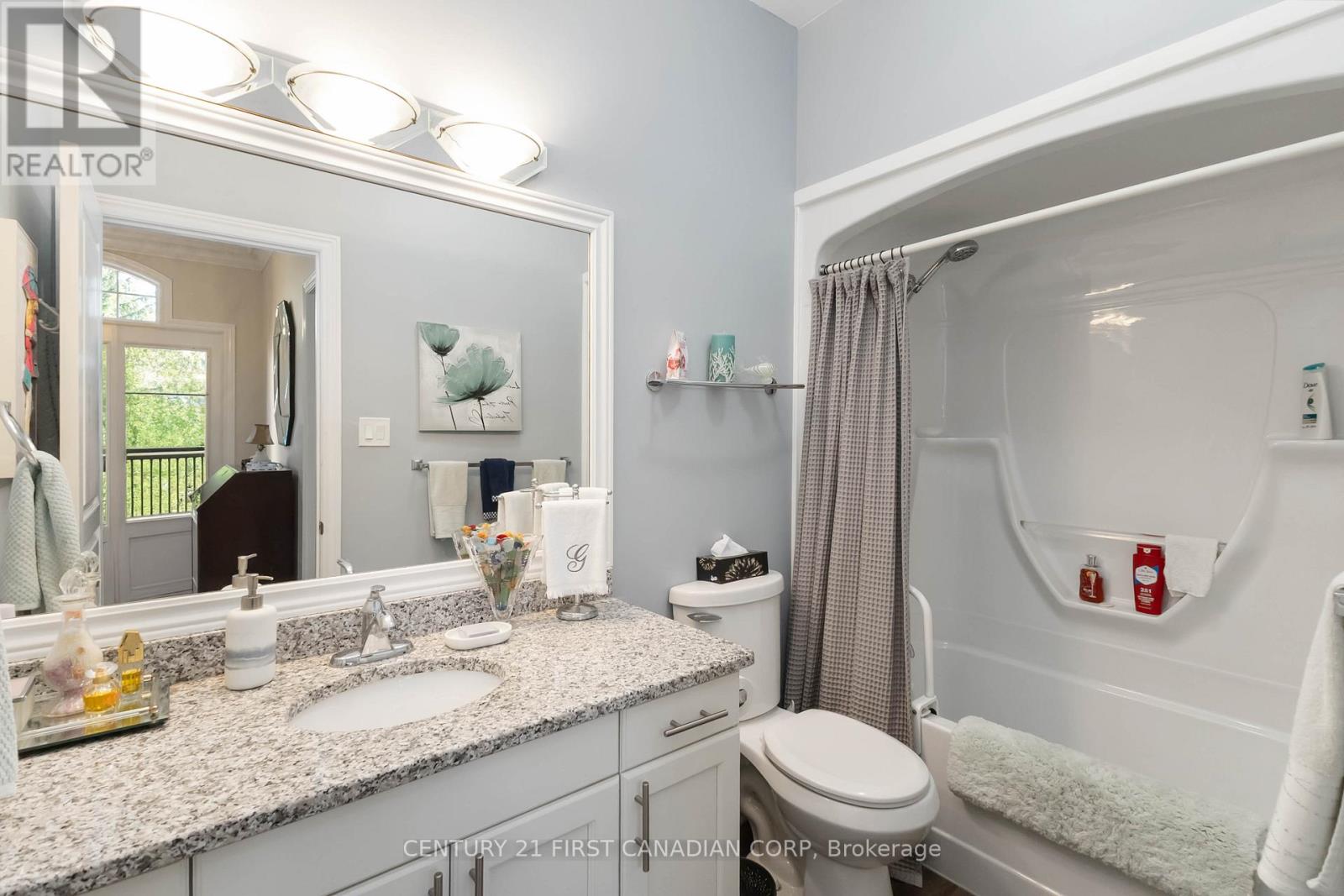 4 - 140 Mcgarrell Drive, London North, Ontario  N6G 5J1 - Photo 7 - X13817232