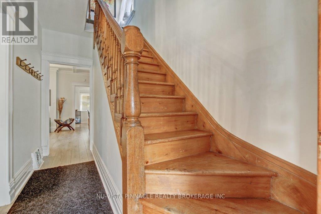 9 Sycamore Street, London East, Ontario  N5Z 1K6 - Photo 3 - X13817262