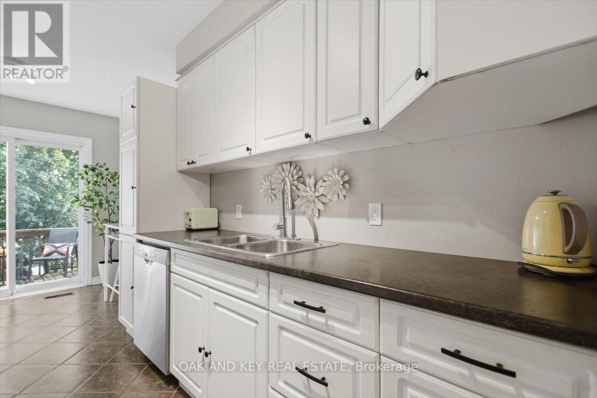 15 Chancton Crescent, London South, Ontario  N6E 2Y5 - Photo 13 - X13817266