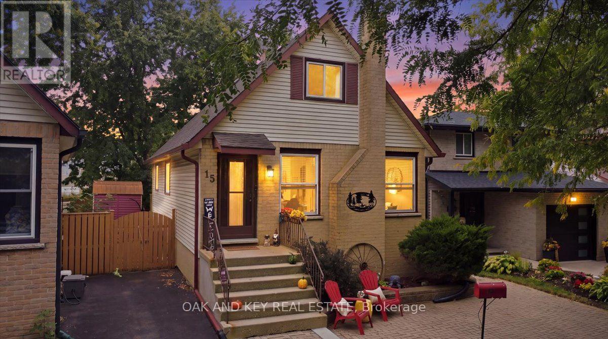 15 Chancton Crescent, London South, Ontario  N6E 2Y5 - Photo 3 - X13817266