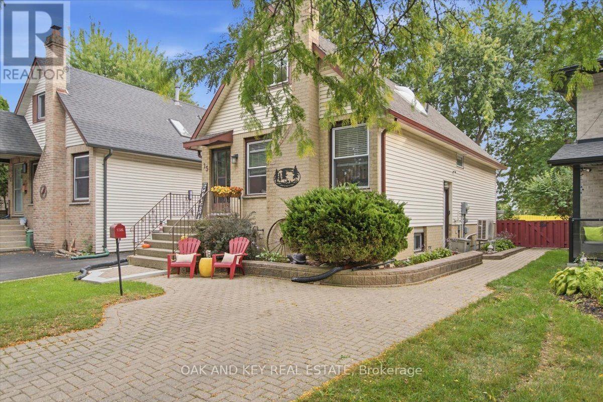 15 Chancton Crescent, London South, Ontario  N6E 2Y5 - Photo 5 - X13817266