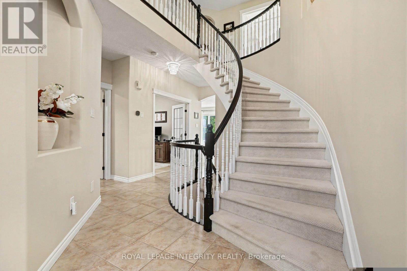 92 Broughton Street, Ottawa, Ontario  K2K 3N4 - Photo 9 - X13817184