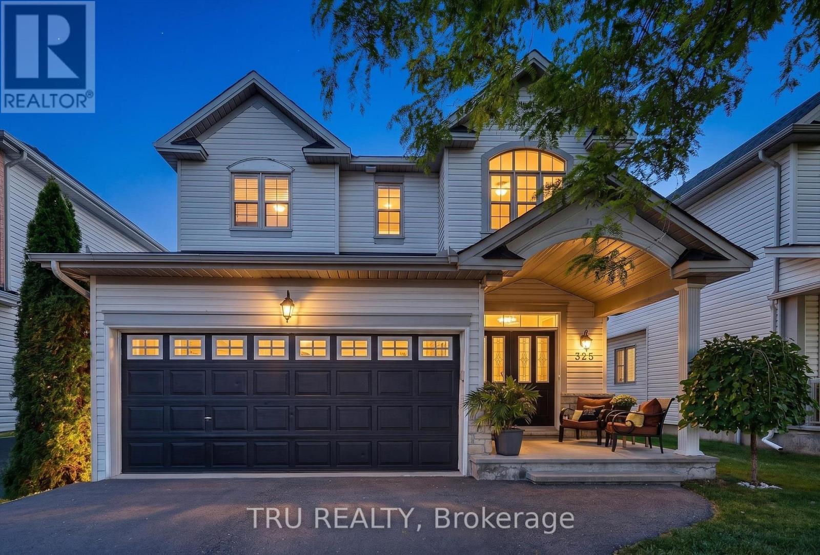 325 Upcountry Drive E, Ottawa, Ontario  K2S 2H6 - Photo 1 - X13817240