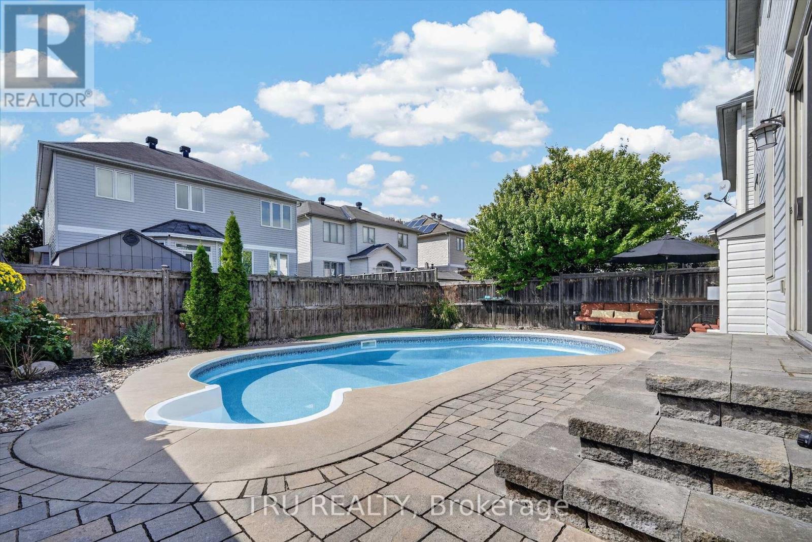 325 Upcountry Drive E, Ottawa, Ontario  K2S 2H6 - Photo 11 - X13817240