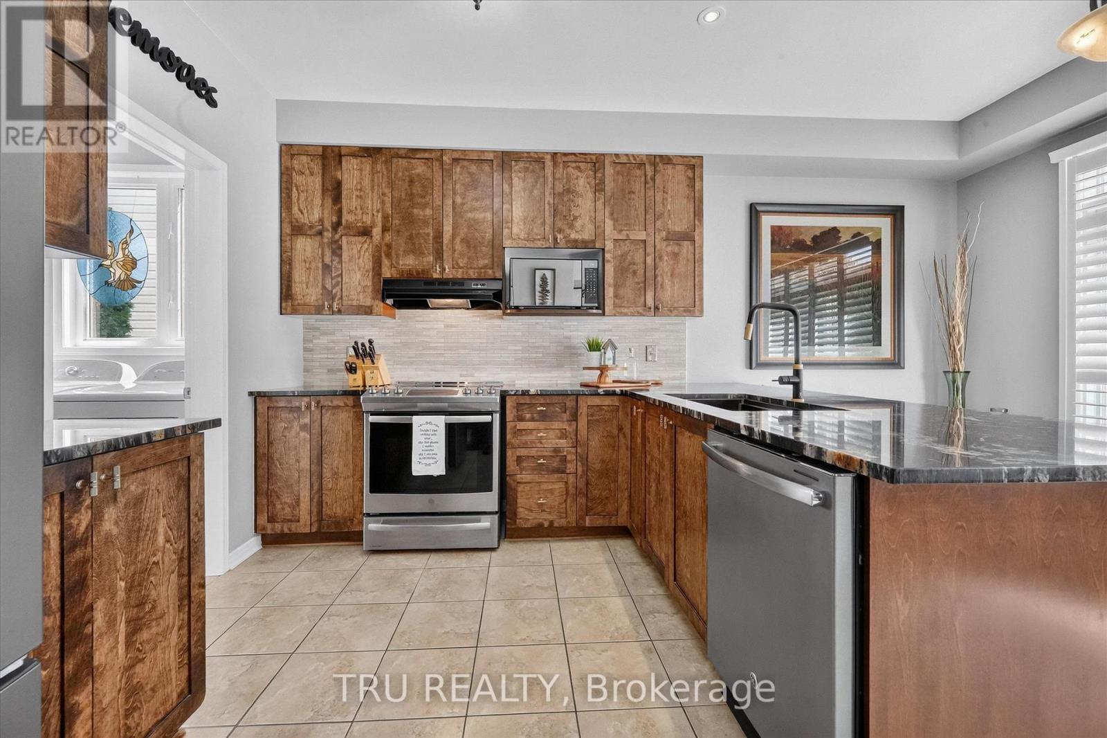325 Upcountry Drive E, Ottawa, Ontario  K2S 2H6 - Photo 23 - X13817240