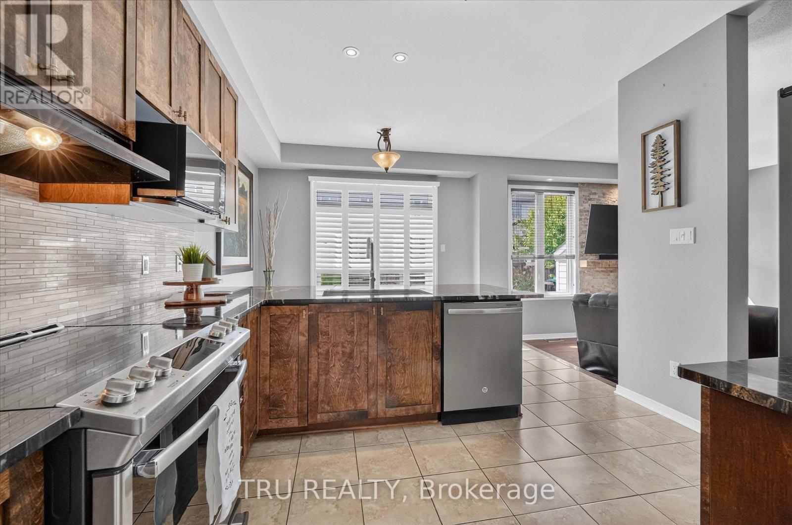 325 Upcountry Drive E, Ottawa, Ontario  K2S 2H6 - Photo 24 - X13817240