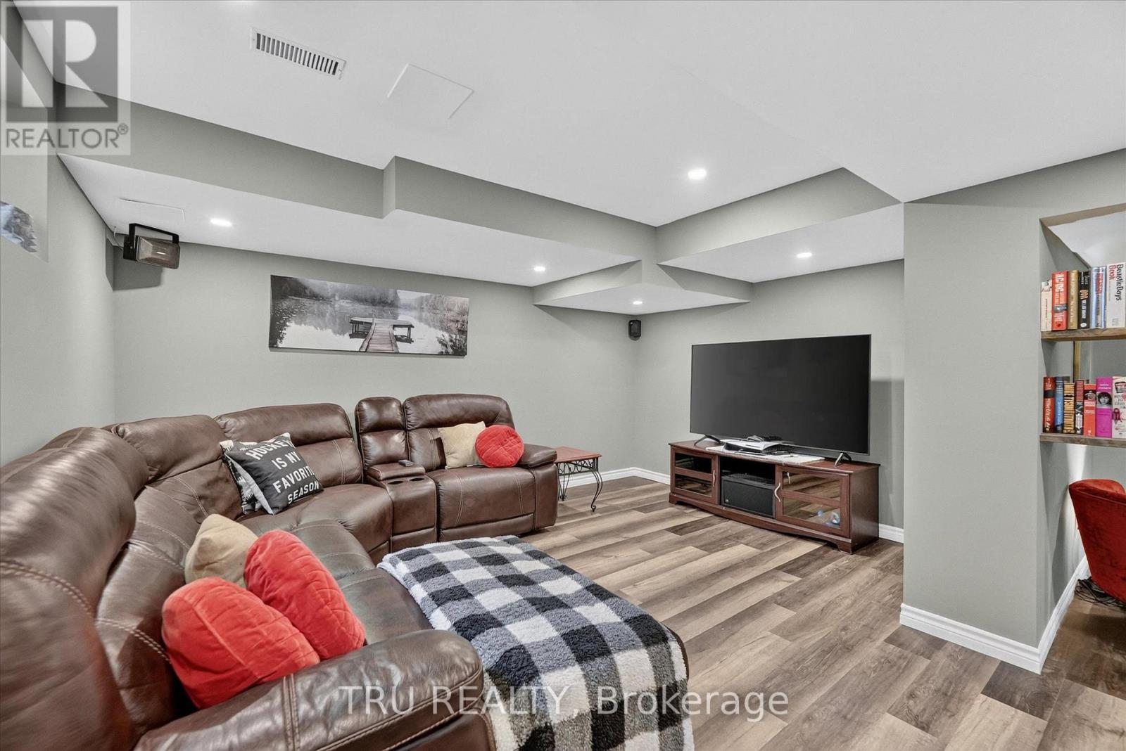 325 Upcountry Drive E, Ottawa, Ontario  K2S 2H6 - Photo 29 - X13817240