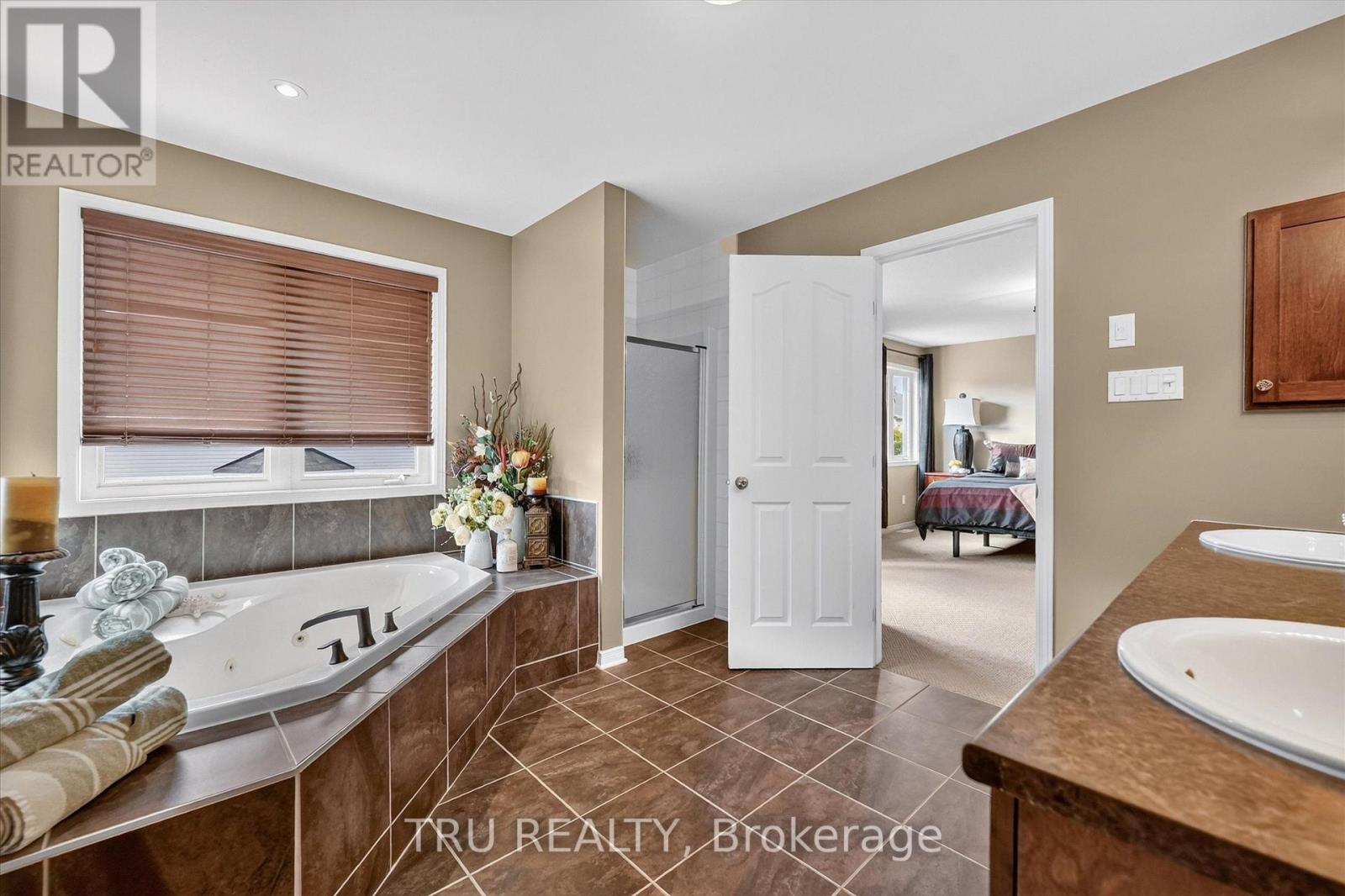 325 Upcountry Drive E, Ottawa, Ontario  K2S 2H6 - Photo 39 - X13817240