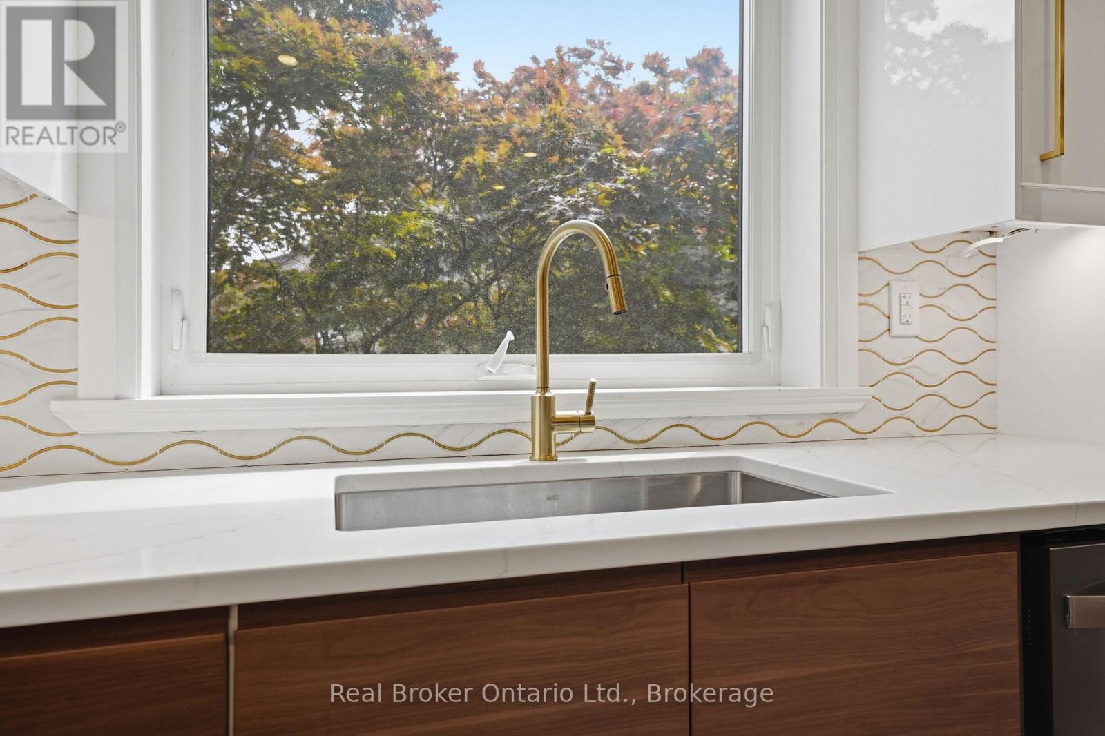 Unit 2 - 58 Rosslyn Avenue N, Hamilton, Ontario  L8L 7P4 - Photo 10 - X13817284