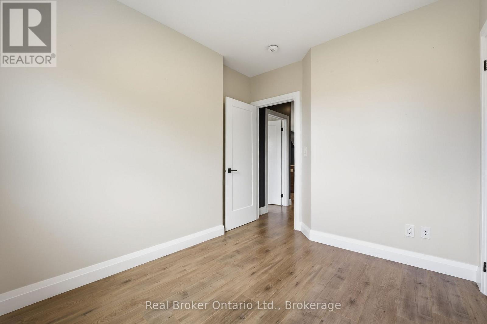 Unit 2 - 58 Rosslyn Avenue N, Hamilton, Ontario  L8L 7P4 - Photo 20 - X13817284
