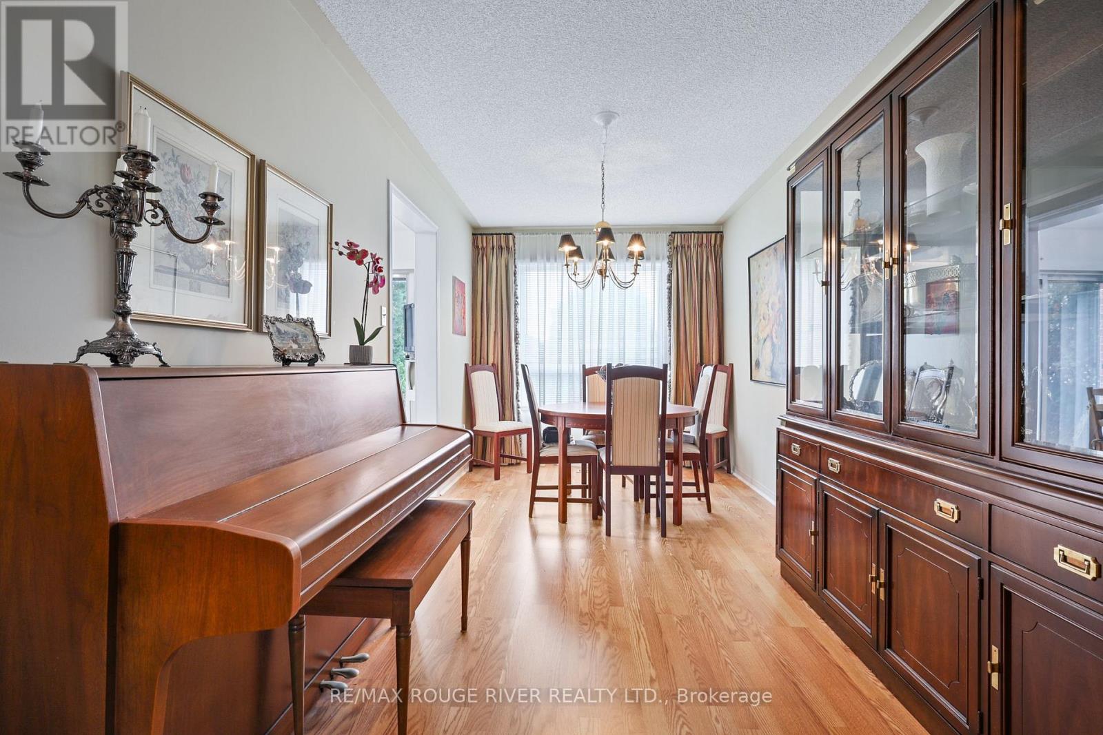 1543 Otonabee Drive, Pickering, Ontario  L1V 6T6 - Photo 13 - E13817264