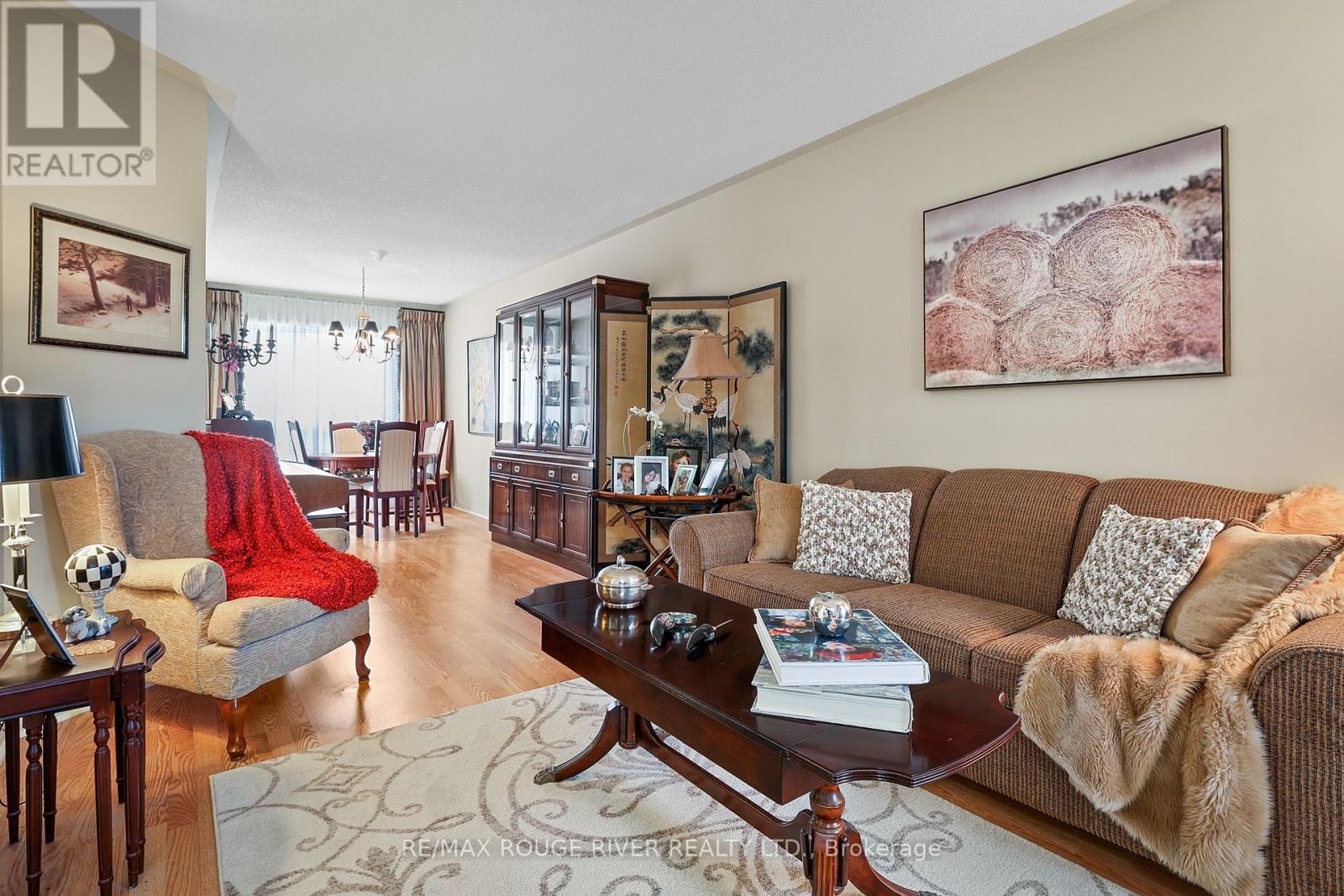 1543 Otonabee Drive, Pickering, Ontario  L1V 6T6 - Photo 6 - E13817264