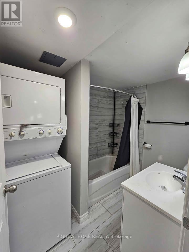 Lower - 707 Hortop Street, Oshawa, Ontario  L1G 4N7 - Photo 15 - E13817290