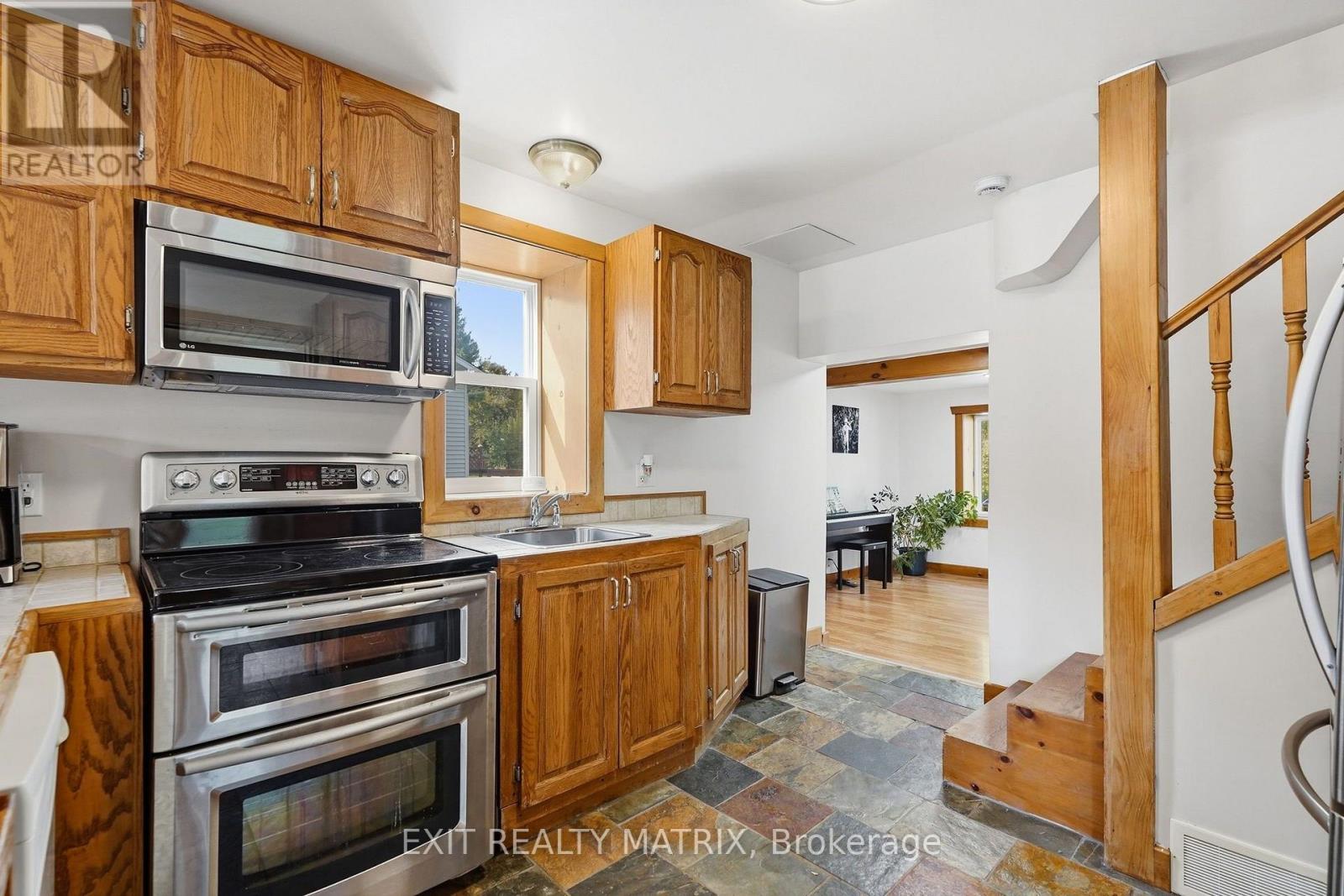 1187 Labrosse Street, Hawkesbury, Ontario K0B 1P0 - Photo 11 - X13817292
