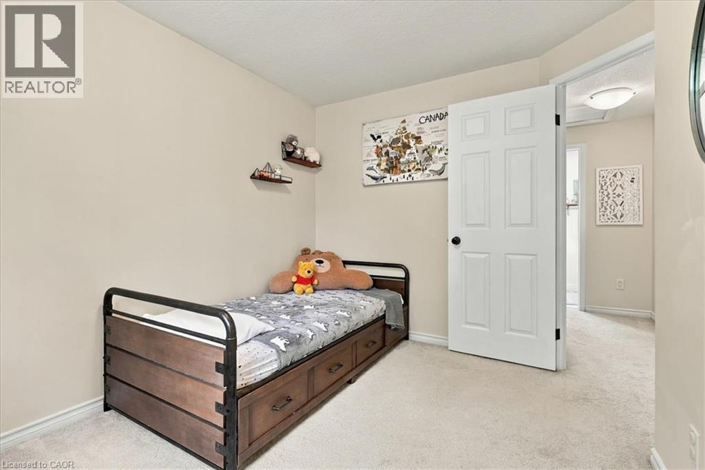 258 Newport Place, Waterloo, Ontario  N2T 2B5 - Photo 26 - 40865212