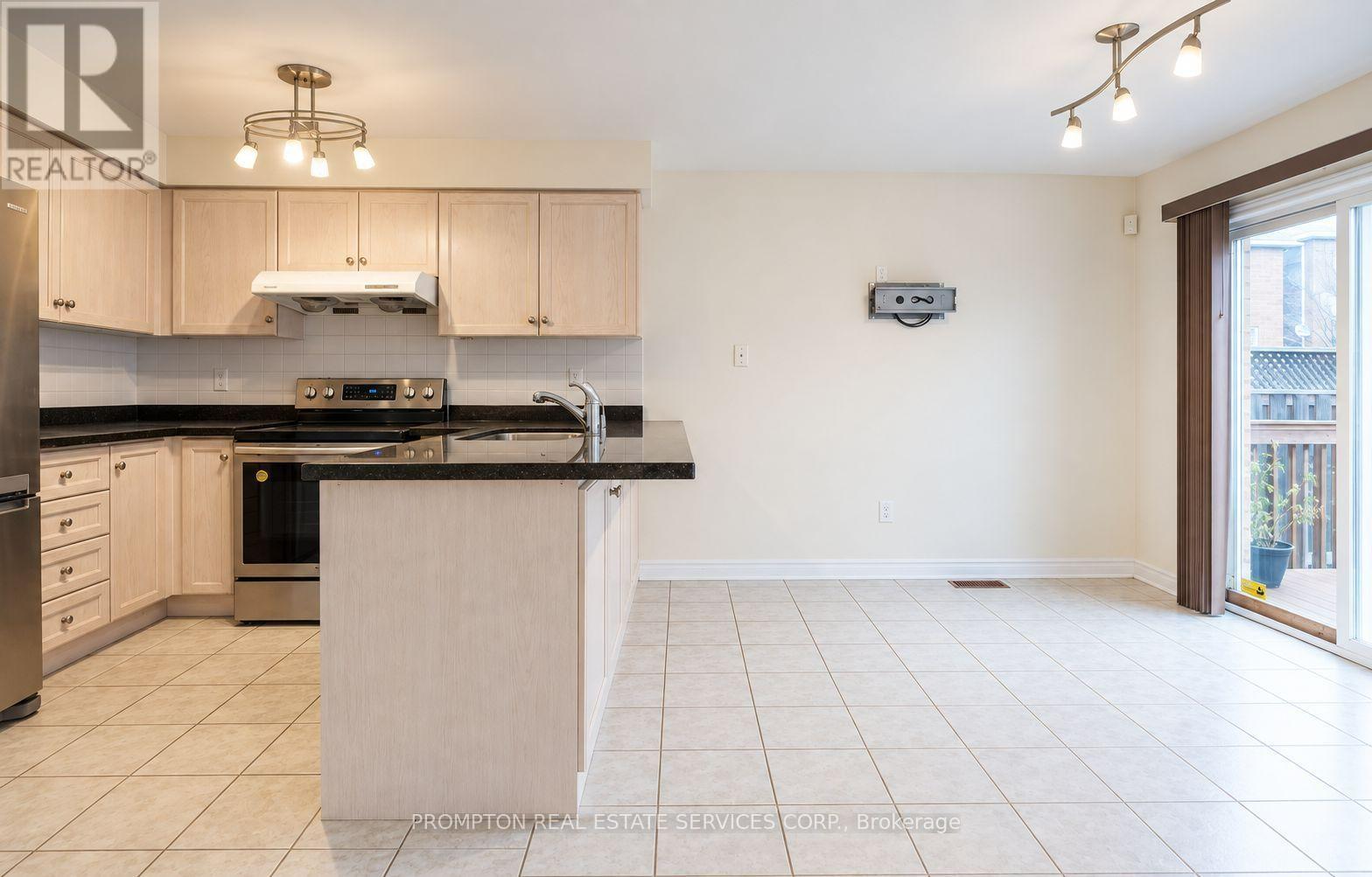 150 Matteo David Drive, Richmond Hill, Ontario  L4S 2S5 - Photo 4 - N13817174