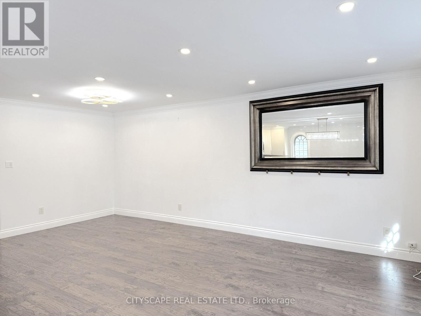 60 Hillview Drive, Newmarket, Ontario  L3Y 4H9 - Photo 14 - N13817260