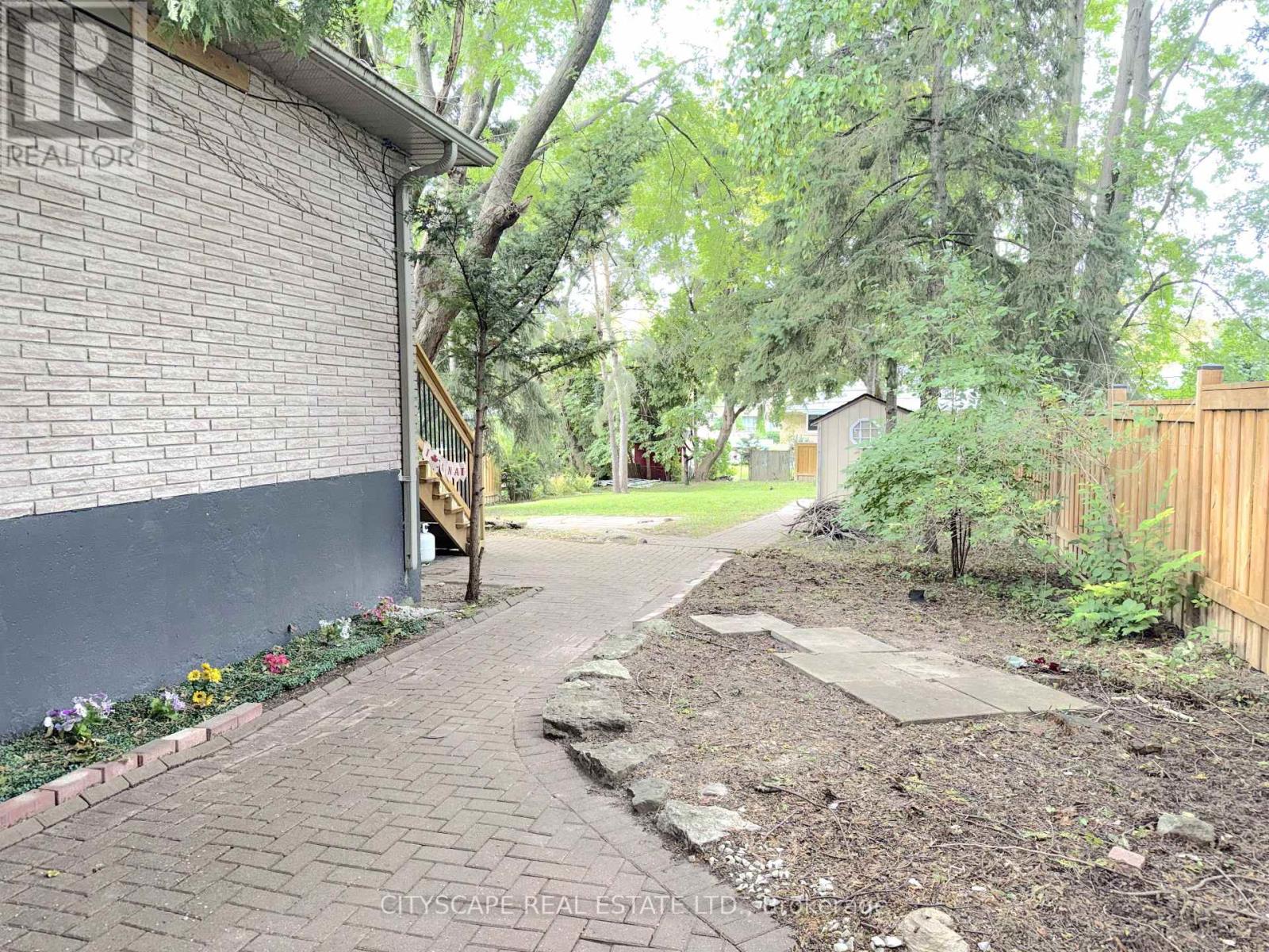 60 Hillview Drive, Newmarket, Ontario  L3Y 4H9 - Photo 43 - N13817260