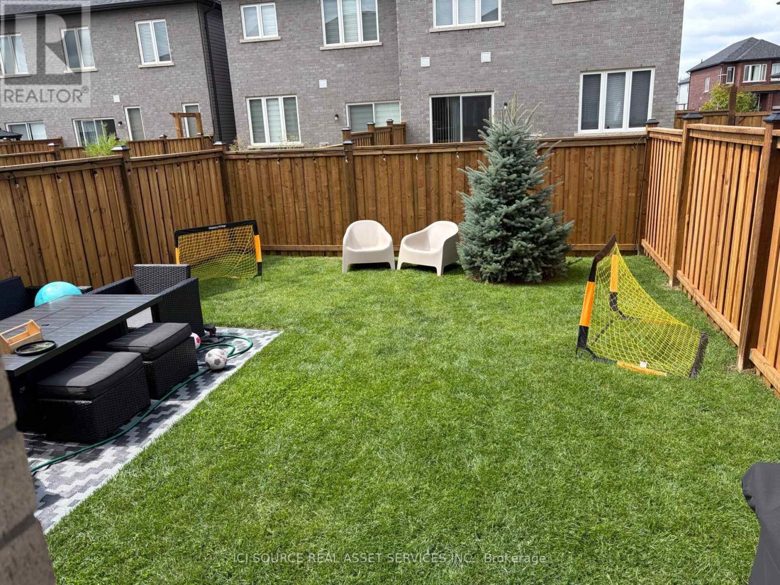 8 Autumn Drive, Wasaga Beach, Ontario  L9Z 0K7 - Photo 16 - S13817282