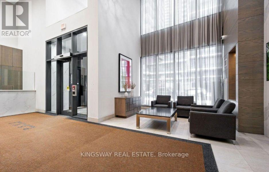 2407 - 510 Curran Place N, Mississauga, Ontario  L5B 0J8 - Photo 2 - W13817186