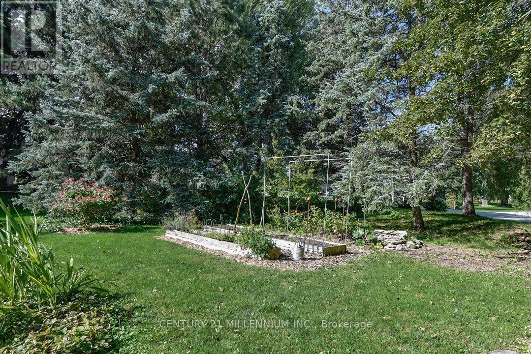 1666 Spruce Drive, Caledon, Ontario  L7K 1B2 - Photo 47 - W13817188