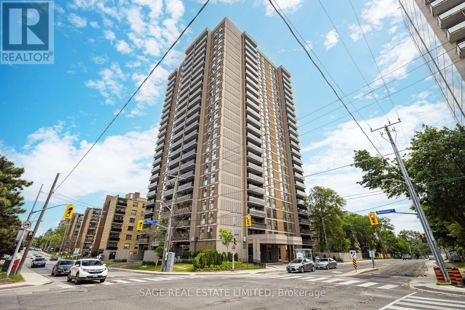 1904 - 135 Marlee Avenue, Toronto, Ontario  M6B 4C6 - Photo 2 - W13817242