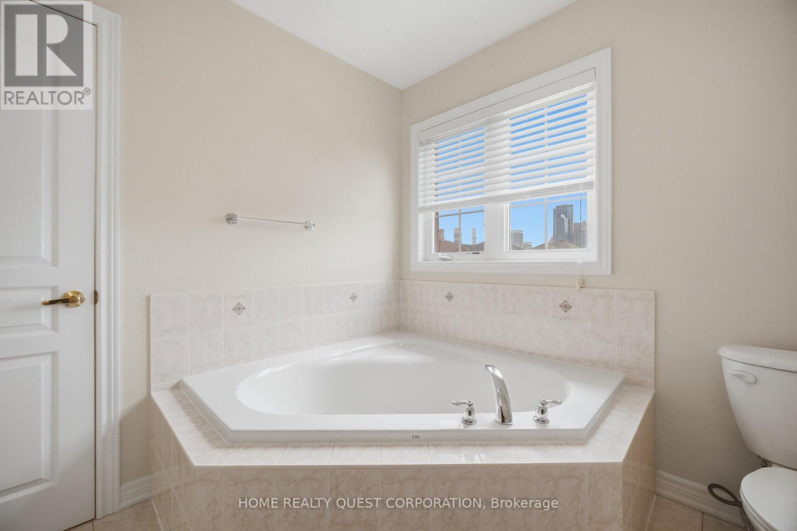 4301 Trail Blazer Way, Mississauga, Ontario  L5R 0A9 - Photo 19 - W13817280