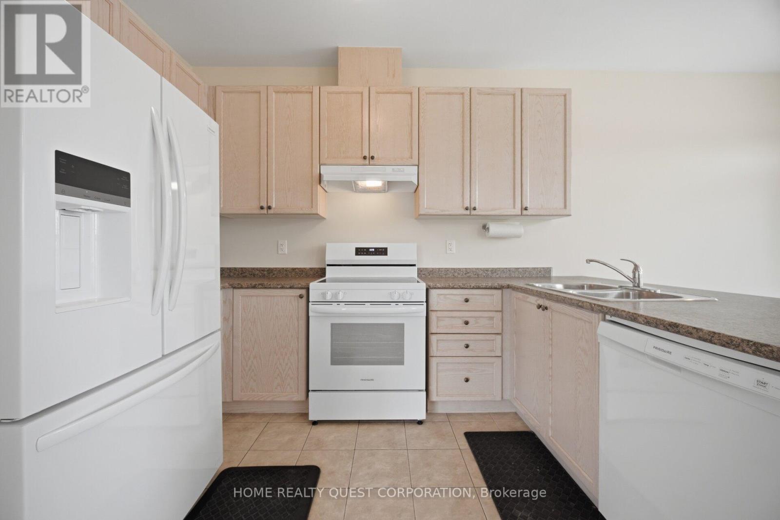 4301 Trail Blazer Way, Mississauga, Ontario  L5R 0A9 - Photo 7 - W13817280