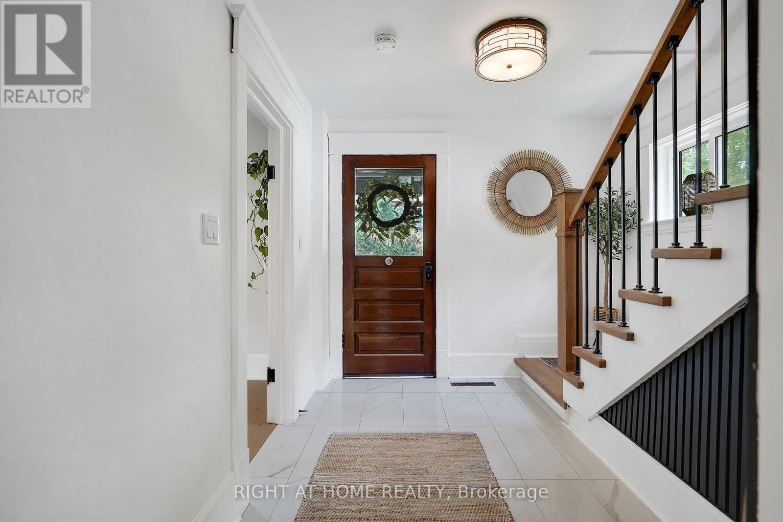 123 John Street, Kawartha Lakes, Ontario  K0M 2T0 - Photo 4 - X13817268