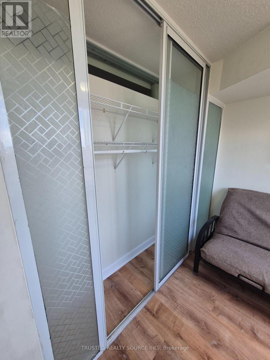 1808 - 43 Eglinton Avenue E, Toronto, Ontario  M4P 1A2 - Photo 13 - C13786098