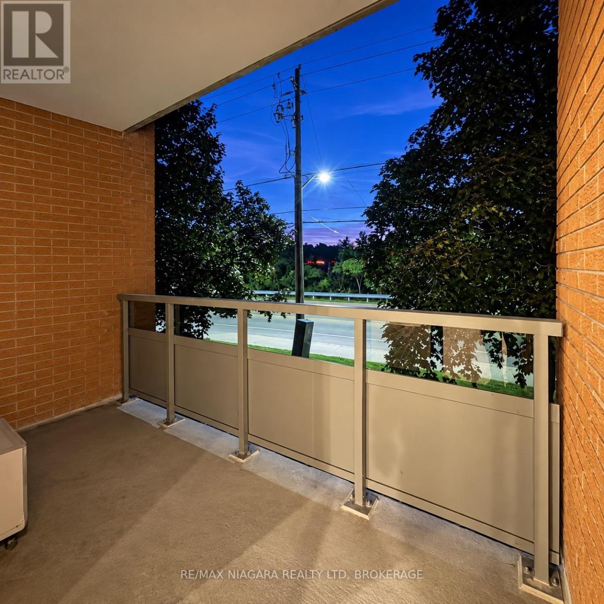 201 - 242 Oakdale Avenue, St. Catharines, Ontario  L2P 3K5 - Photo 15 - X13738900