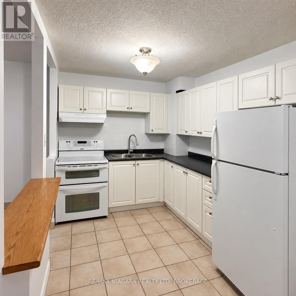 201 - 242 Oakdale Avenue, St. Catharines, Ontario  L2P 3K5 - Photo 8 - X13738900