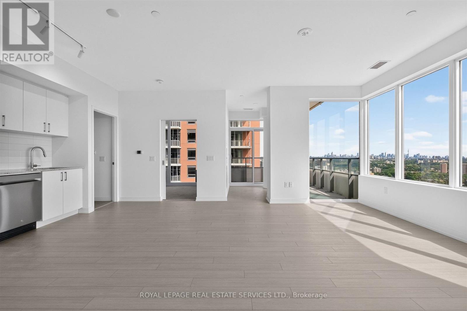 1813 - 4010 Eglinton Avenue W, Toronto, Ontario  M9A 0G5 - Photo 16 - W13811544