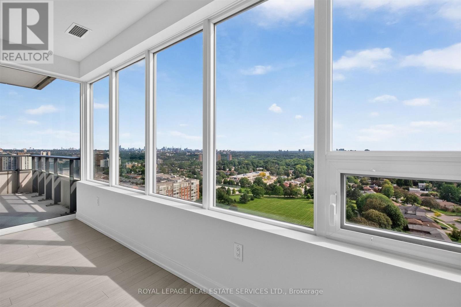 1813 - 4010 Eglinton Avenue W, Toronto, Ontario  M9A 0G5 - Photo 18 - W13811544