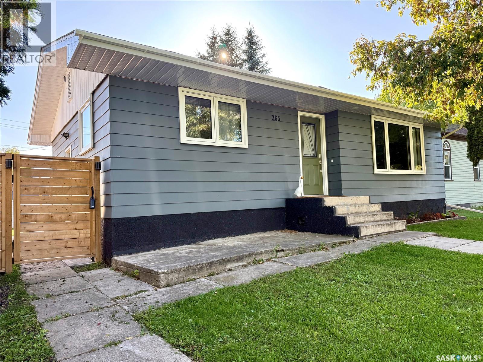 265 5th Avenue W, Melville, Saskatchewan  S0A 2P0 - Photo 39 - SK049216