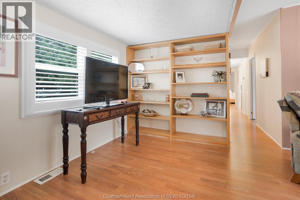 22220 Charing Cross Road, Chatham, Ontario  N7M 5V8 - Photo 6 - 26023342