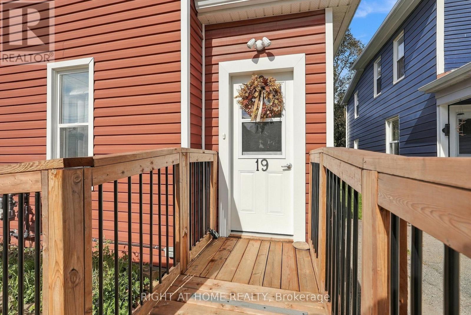 19 Asa Street, North Grenville, Ontario K0G 1J0 - Photo 2 - X13817368