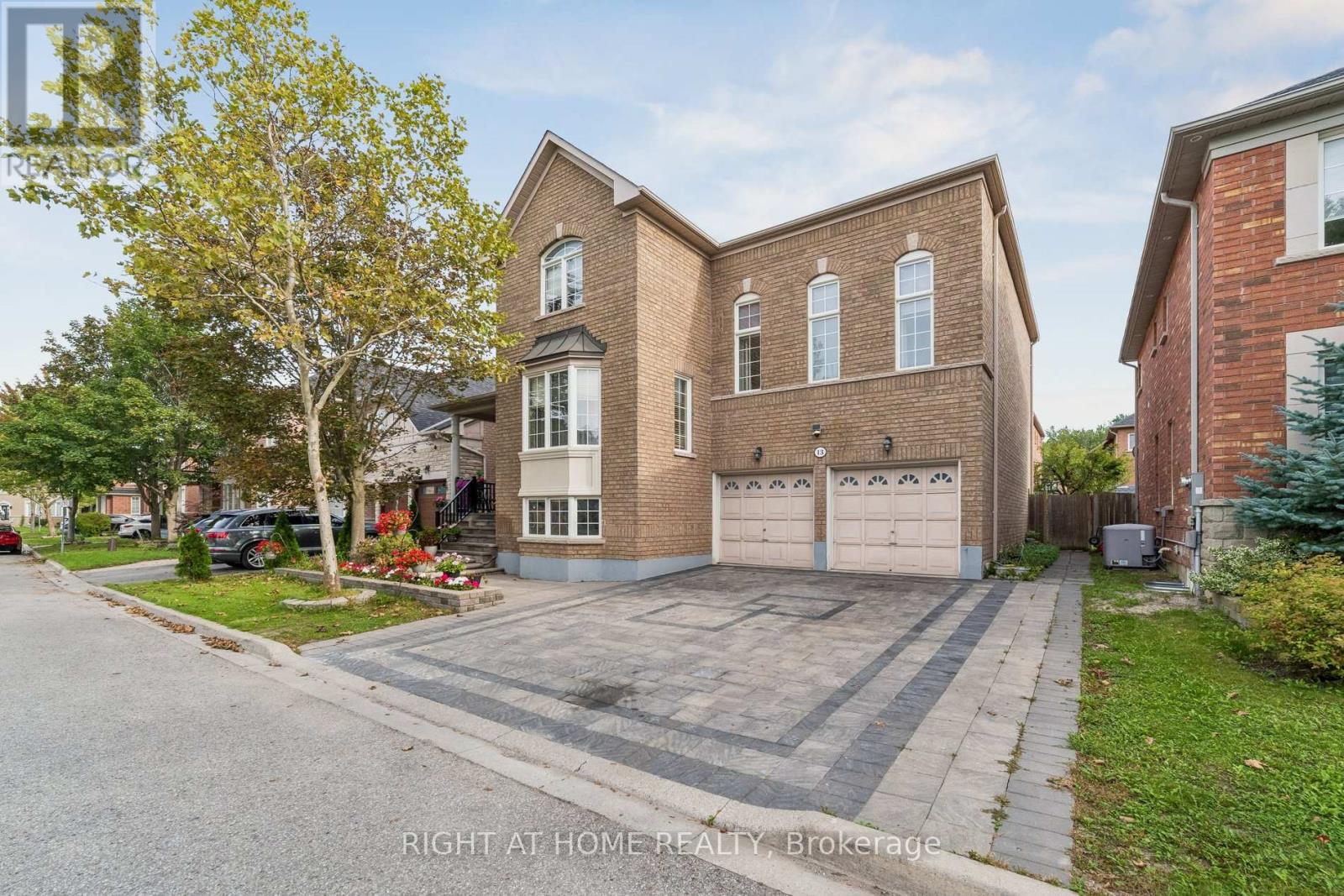 13 Weston Crescent, Ajax, Ontario L1T 0C7 - Photo 17 - E13817348