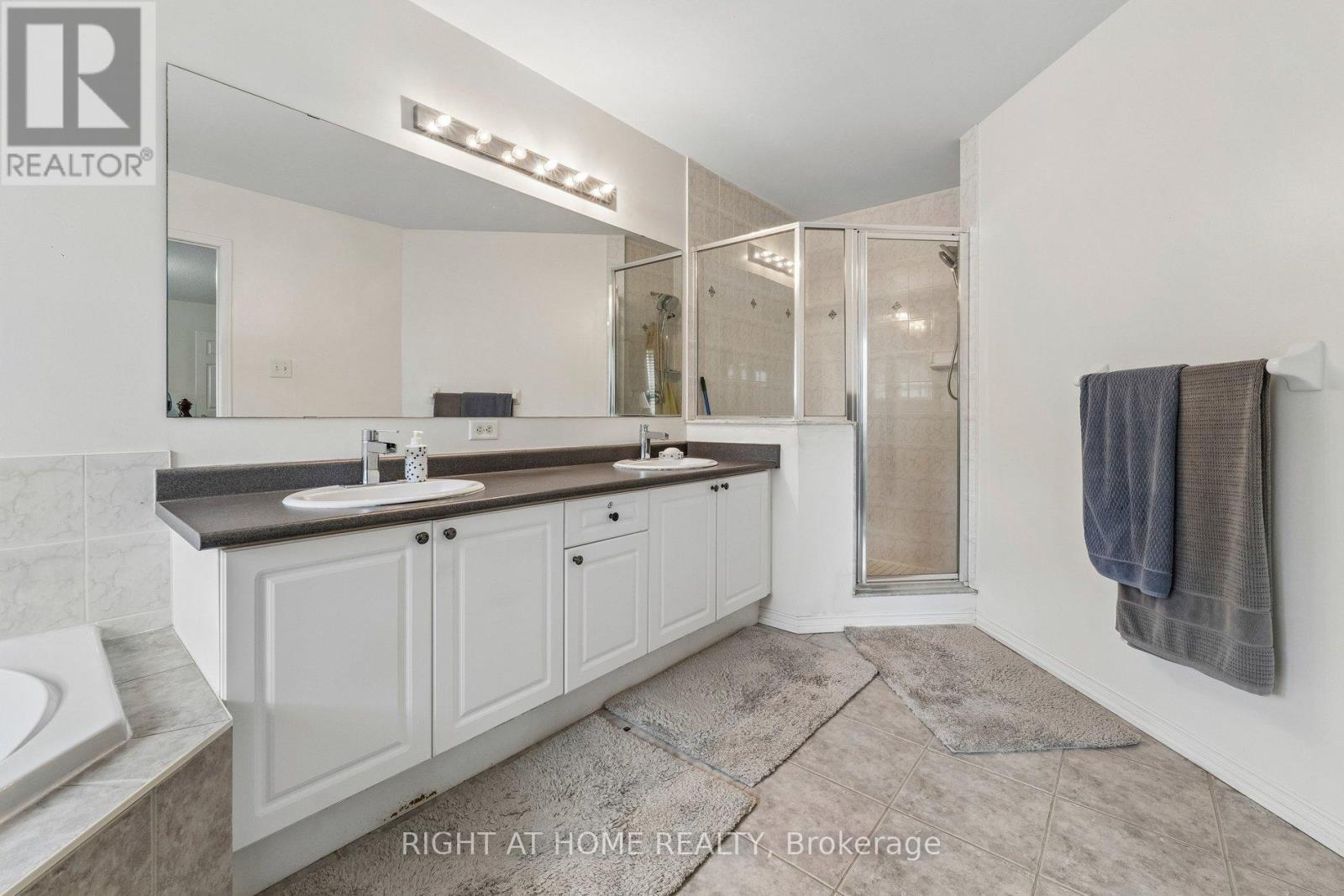 13 Weston Crescent, Ajax, Ontario L1T 0C7 - Photo 27 - E13817348