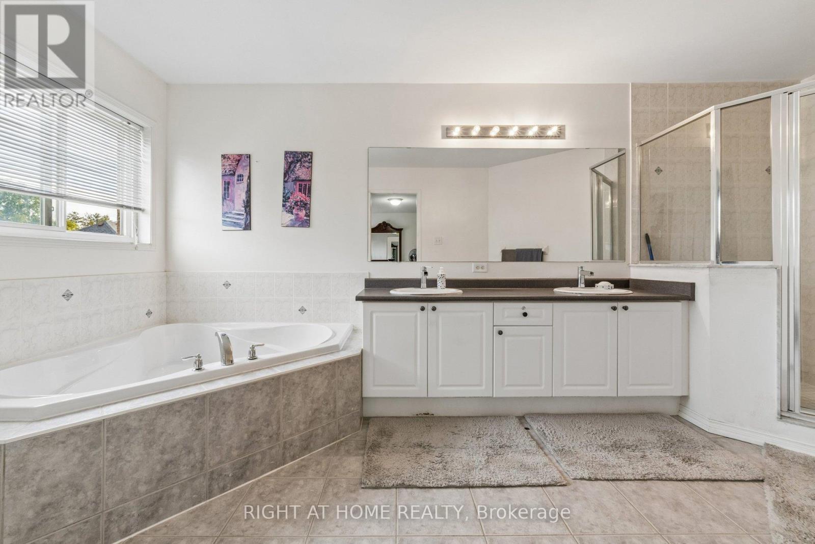 13 Weston Crescent, Ajax, Ontario L1T 0C7 - Photo 28 - E13817348