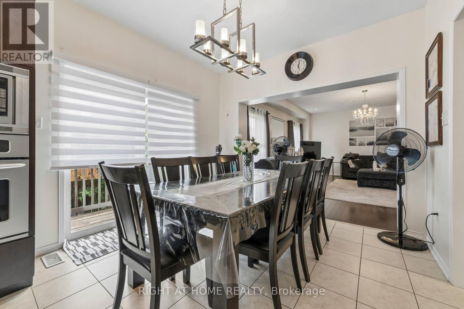13 Weston Crescent, Ajax, Ontario L1T 0C7 - Photo 33 - E13817348