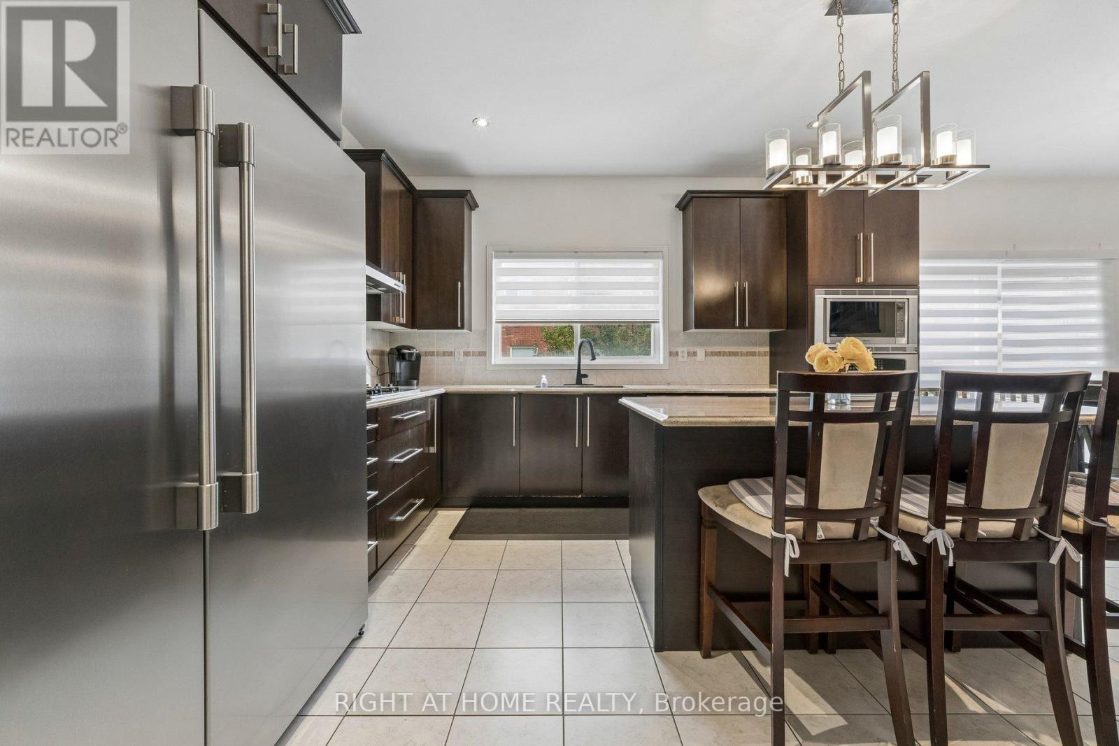 13 Weston Crescent, Ajax, Ontario L1T 0C7 - Photo 39 - E13817348