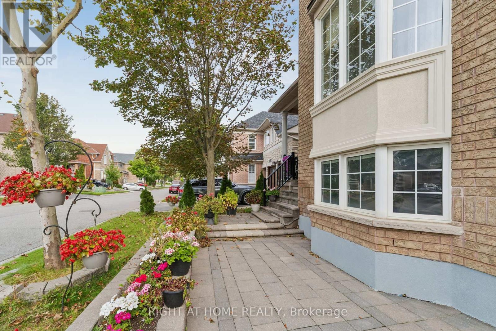 13 Weston Crescent, Ajax, Ontario L1T 0C7 - Photo 49 - E13817348