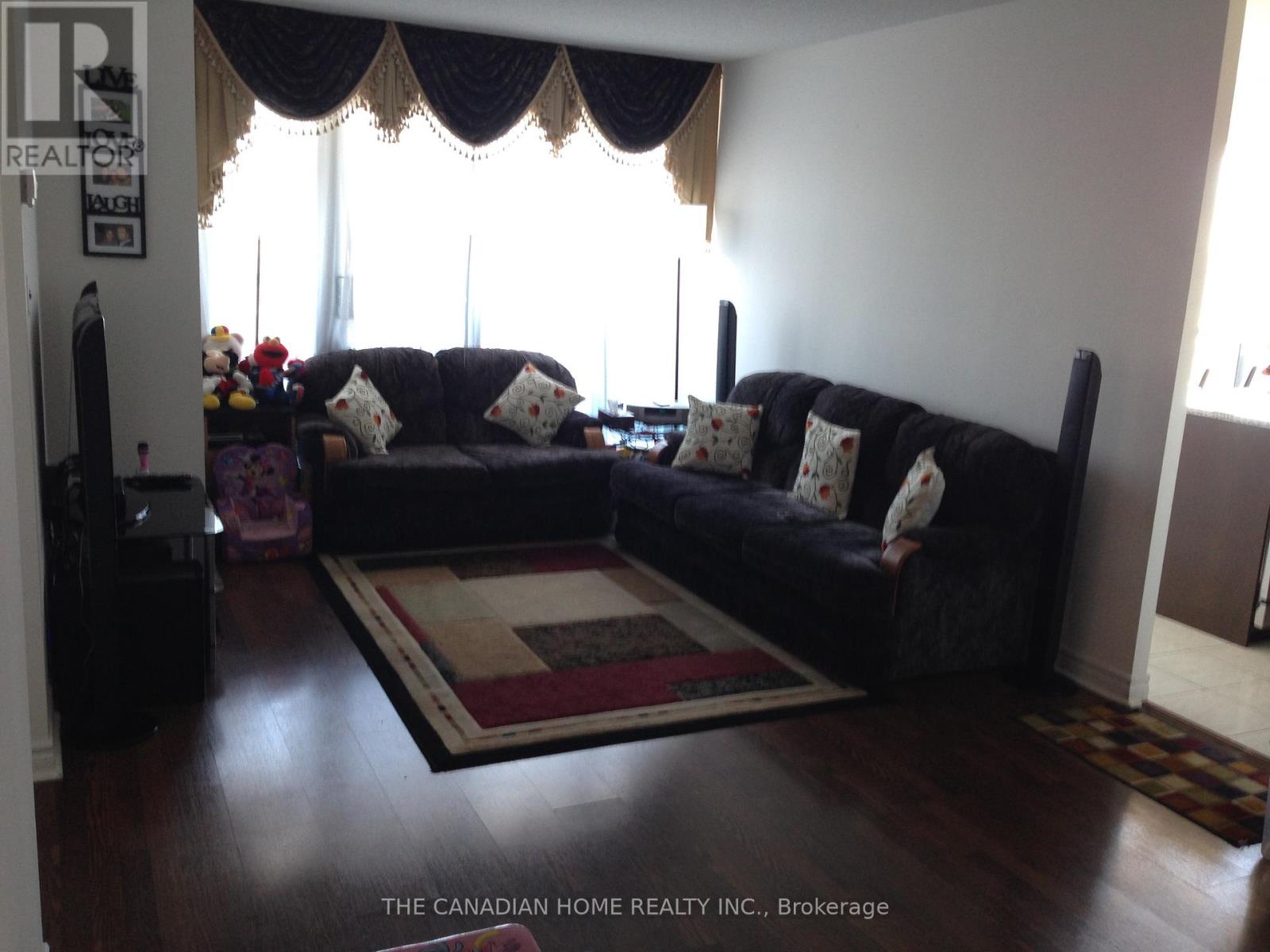905 - 335 Rathburn Road W, Mississauga, Ontario  L5B 0C8 - Photo 10 - W13817338