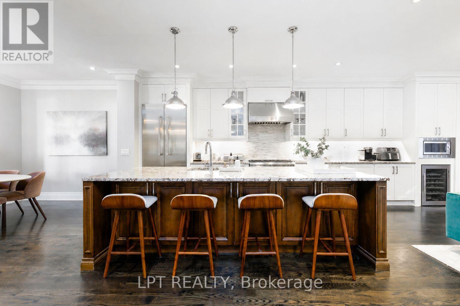 73b Rumsey Road, Toronto, Ontario  M4G 0C4 - Photo 8 - C13812788