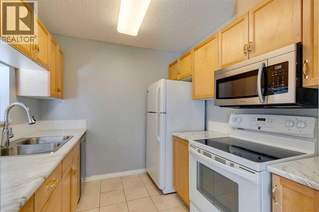 119, 2022 Canyon Meadows Drive Se, Calgary, Alberta T2J 7H1 - Photo 15 - A2329871